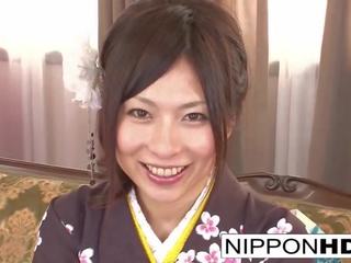 Hapon geisha makakakuha ng nakatali pataas at played may