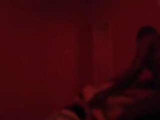 Rød rom massasje 2 - asiatisk ms med svart buddy voksen film