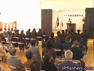 Japonais stunner pendant graduation